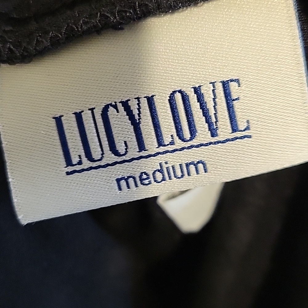 ❤️ LUCY LOVE HIGH RISE RACE TRACK RUFFLE SKORT / SHORTS, MEDIUM - Picture 4 of 7